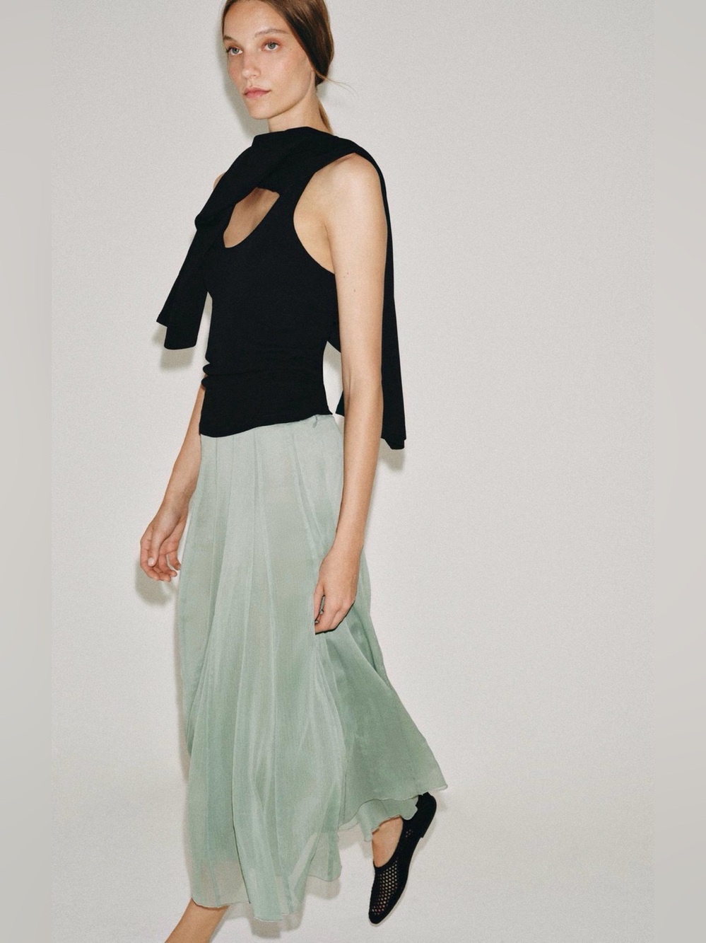 NWT Zara Women’s Mint Sea Green Midi Skirt - Flowing A-Line XS